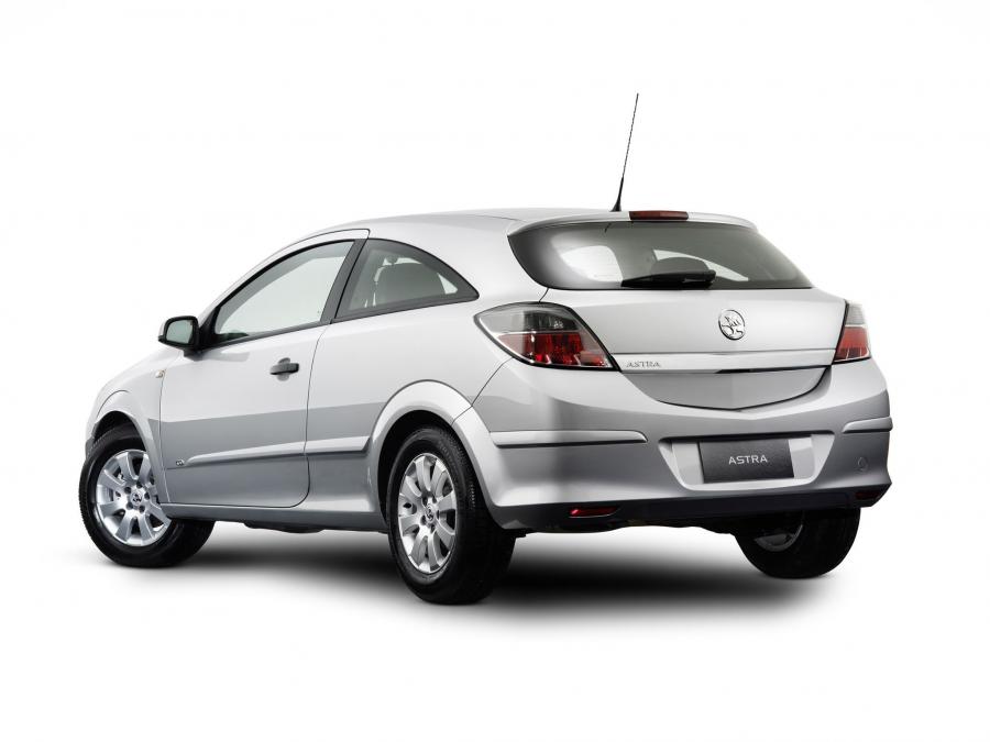  Holden Astra 3-Door 2005 года  (фото 3 из 13)